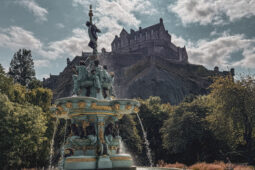 Vodič za putovanje u Edinburg