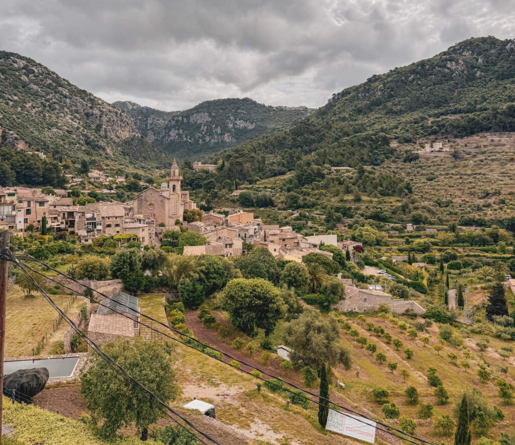valldemossa hero